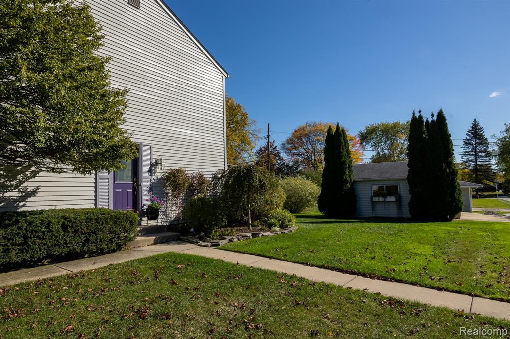 16329 Birwood Avenue, Beverly Hills, MI 48025 — Photo 40