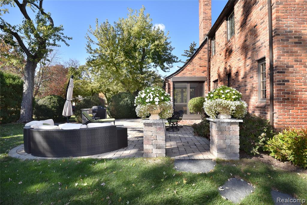 32470 Norchester Street, Beverly Hills, MI 48025 — Photo 35