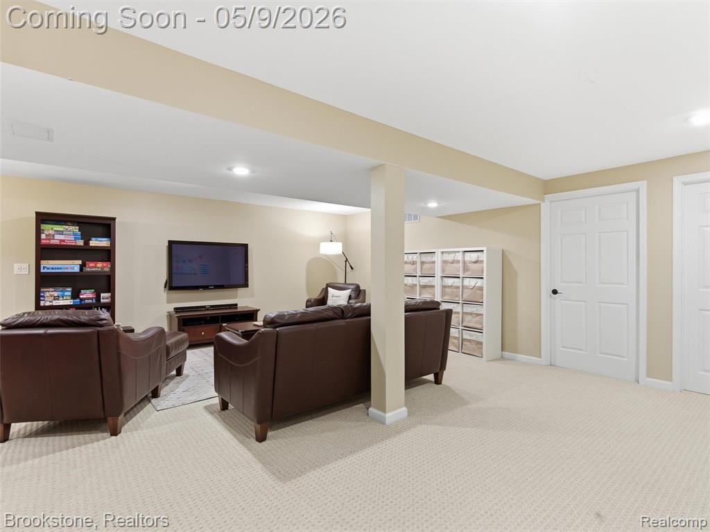 722 Lake Ridge Road, Rochester Hills, MI 48307 — Photo 31