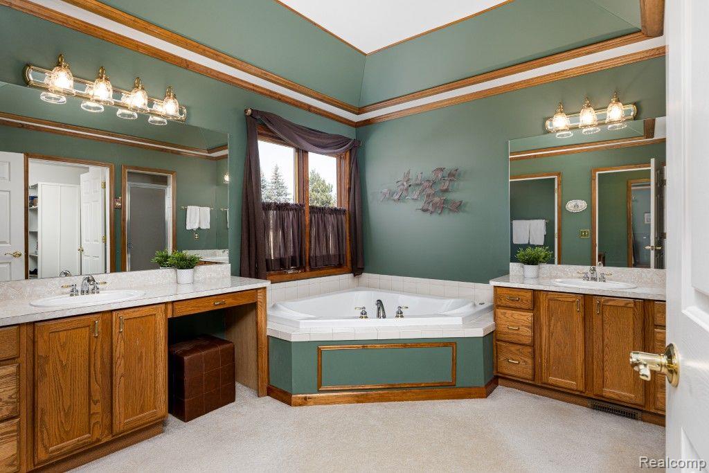 50988 W HILLS Drive, Plymouth, MI 48170 — Photo 26