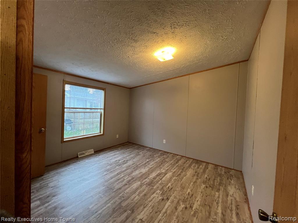 3763 CROSS CREEK, Dryden, MI 48428 — Photo 15