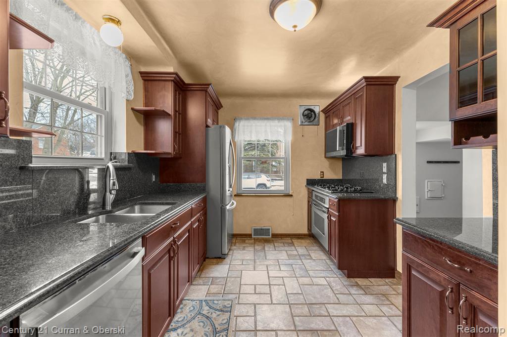 900 Meridan Street, Dearborn, MI 48124 — Photo 12