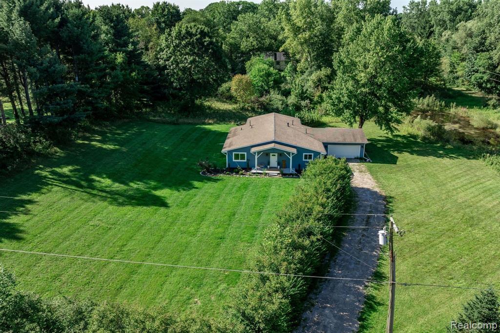 5461 W COON LAKE Road, Howell, MI 48843 — Photo 38