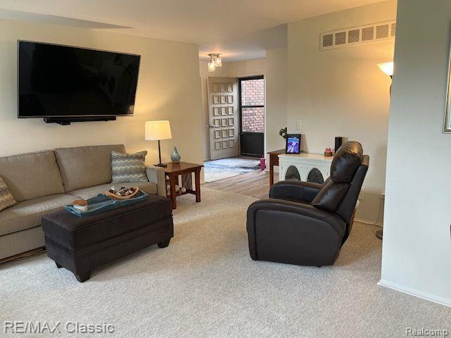 702 TENNYSON, Rochester Hills, MI 48307 — Photo 6