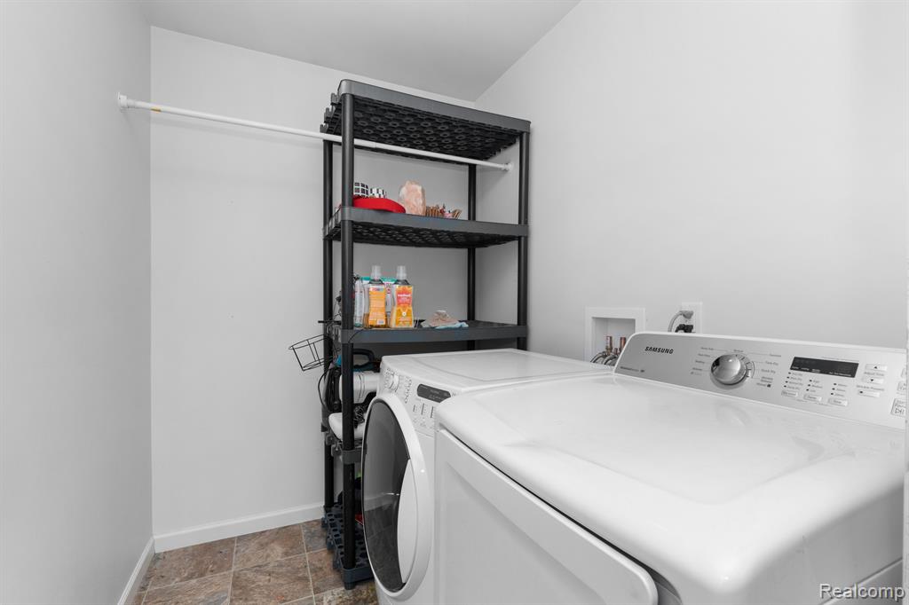 8415 Walnut Hill, Dexter, MI 48130 — Photo 44