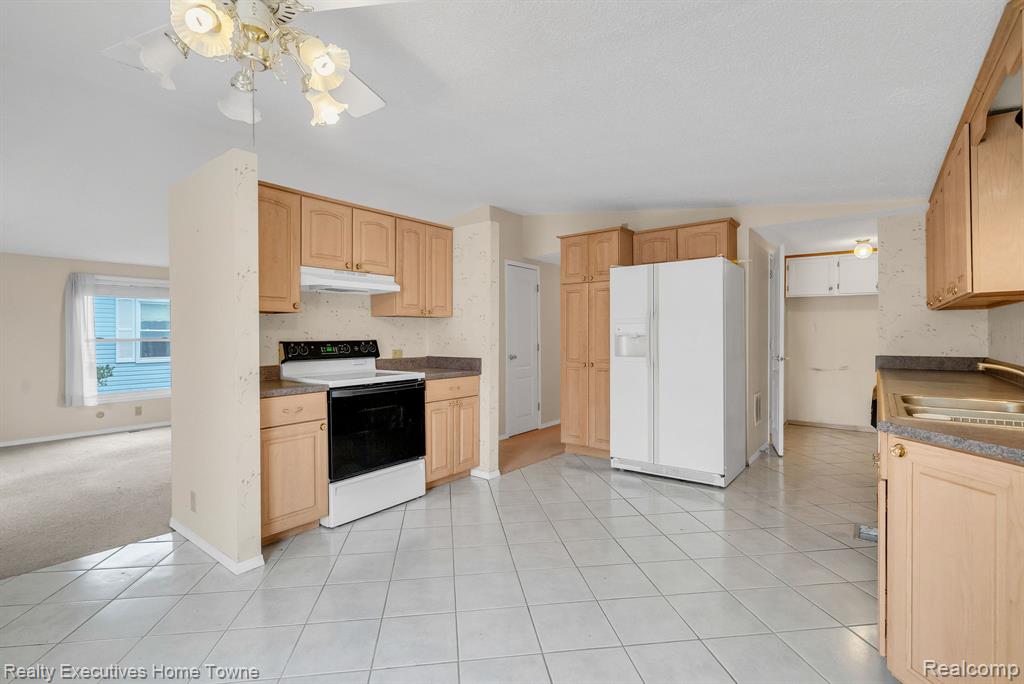 4333 24th Avenue, 2, Fort Gratiot, MI 48059 — Photo 5