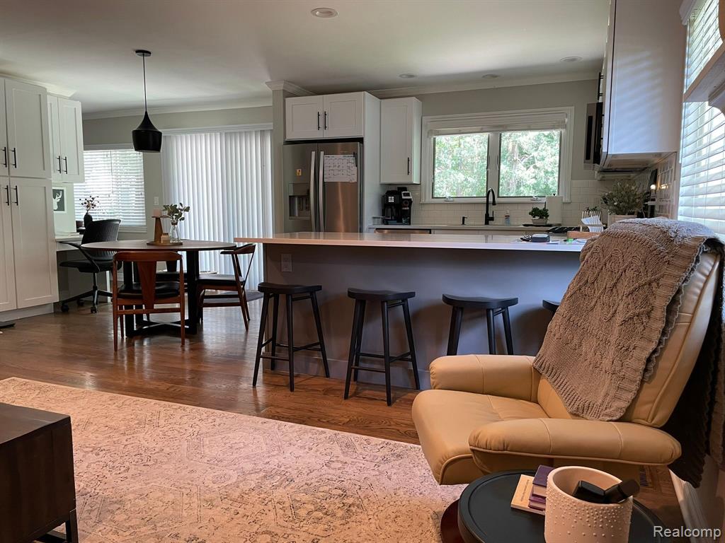 6832 MONTFORT Drive, Canton, MI 48187 — Photo 13