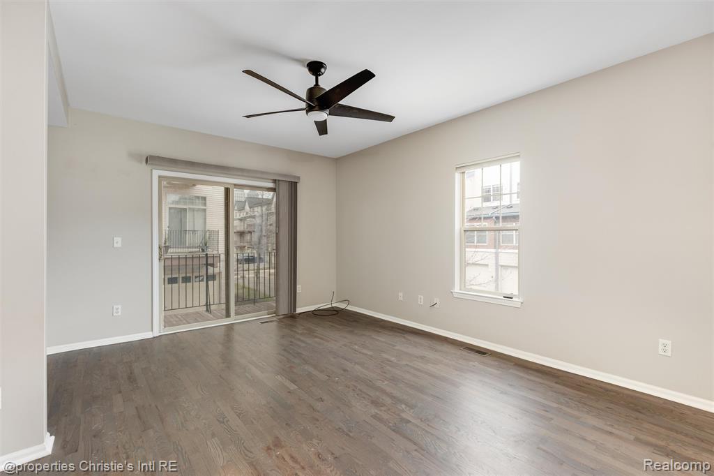 44 Adelaide Street, Detroit, MI 48201 — Photo 12