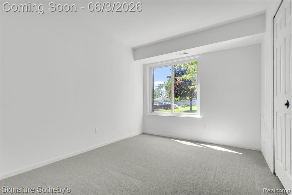 508 Sunset Lane, Saint Clair Shores, MI 48082 — Photo 19