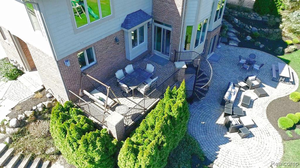 47924 MANORWOOD Drive, Northville, MI 48168 — Photo 86