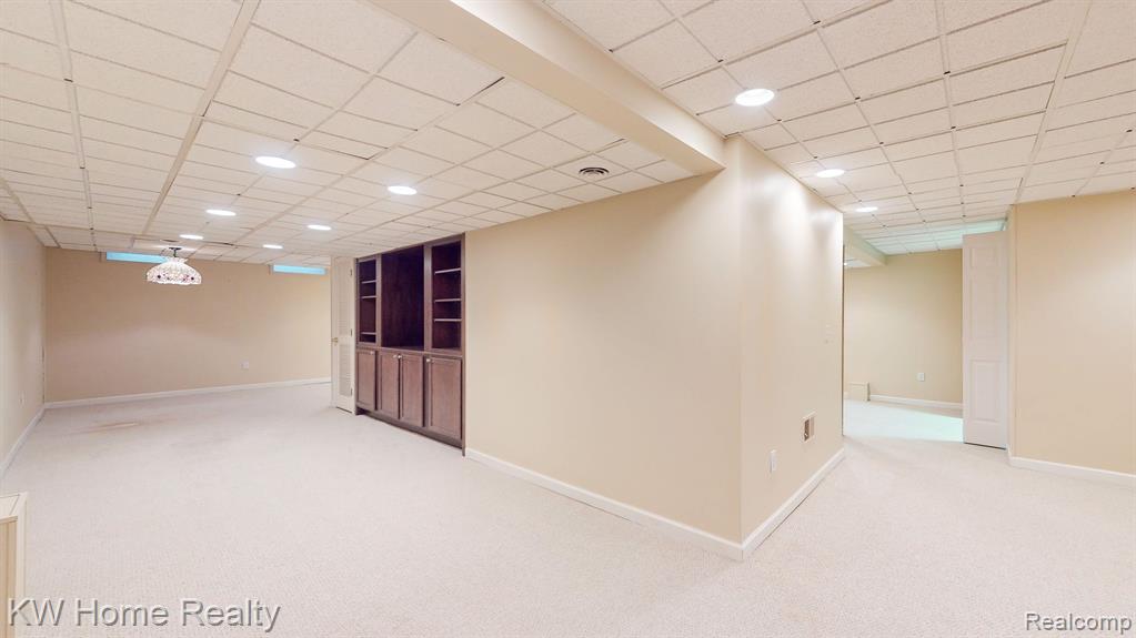 43516 RIVERBEND Boulevard, Clinton Twp, MI 48038 — Photo 25