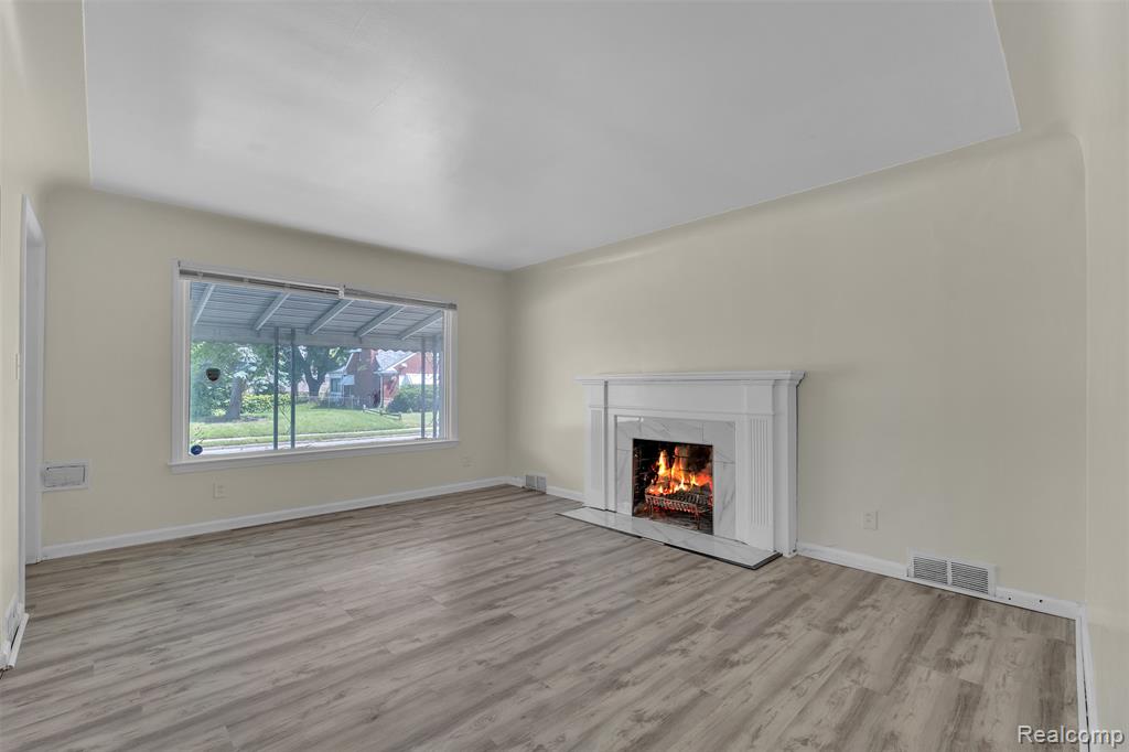 8310 Sirron Street, Detroit, MI 48234 — Photo 6