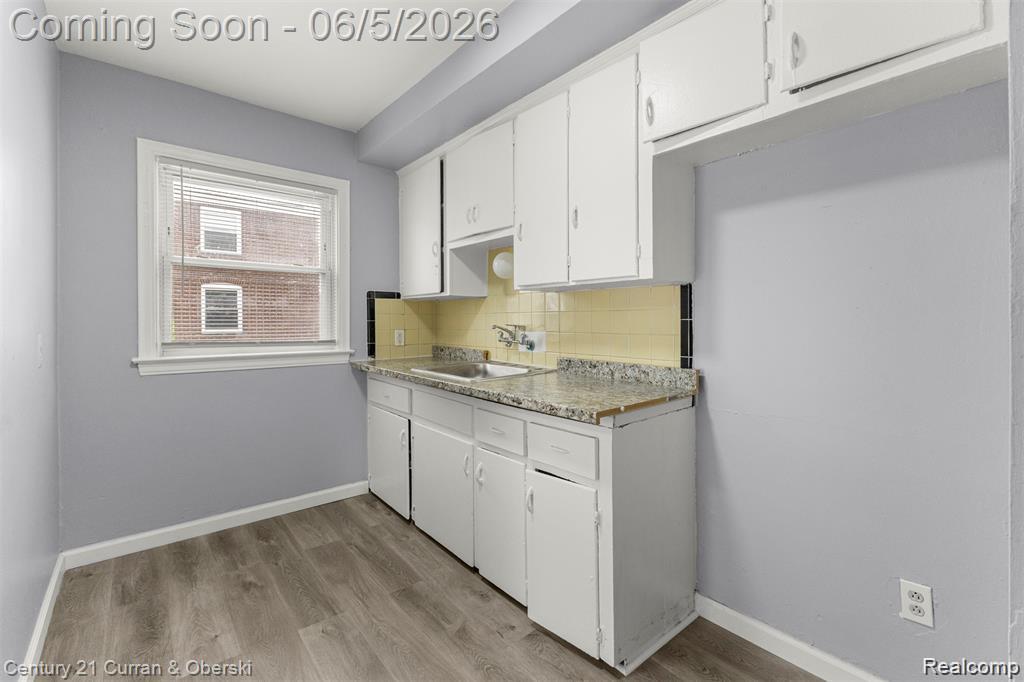 2255 Webb Street, Detroit, MI 48206 — Photo 15