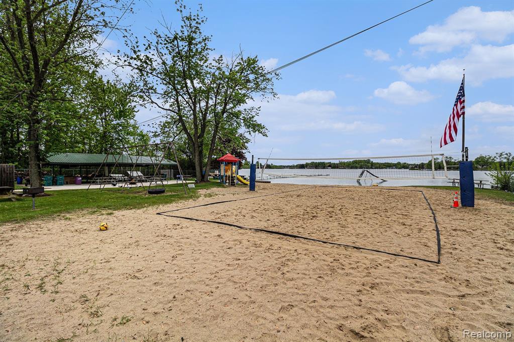 4784 HALF PENNY, Commerce Twp, MI 48382 — Photo 25