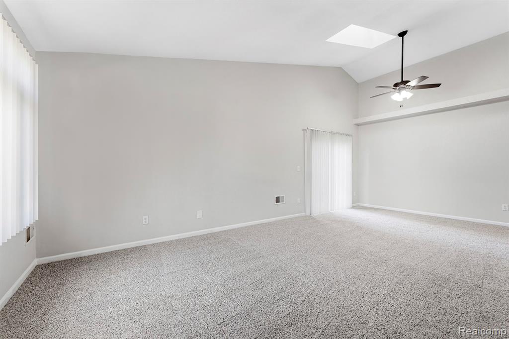 23449 Reading Court, Trenton, MI 48183 — Photo 4