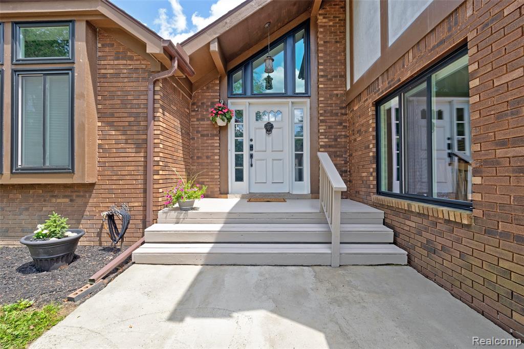 9580 Buckhorn Lake Road, Holly, MI 48442 — Photo 5