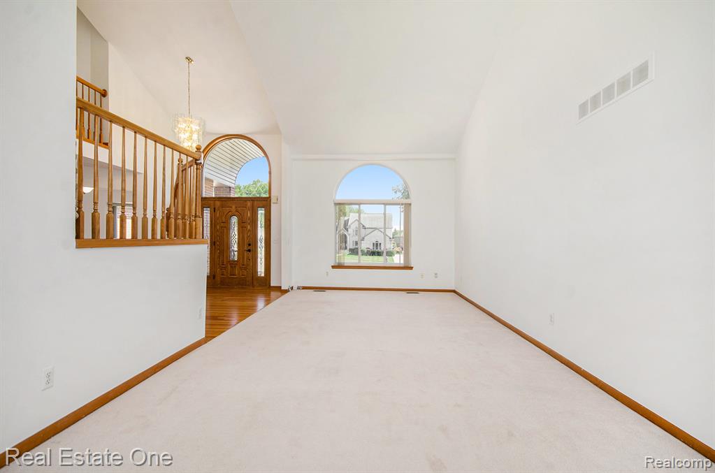 47935 Remington Court, Chesterfield, MI 48047 — Photo 21