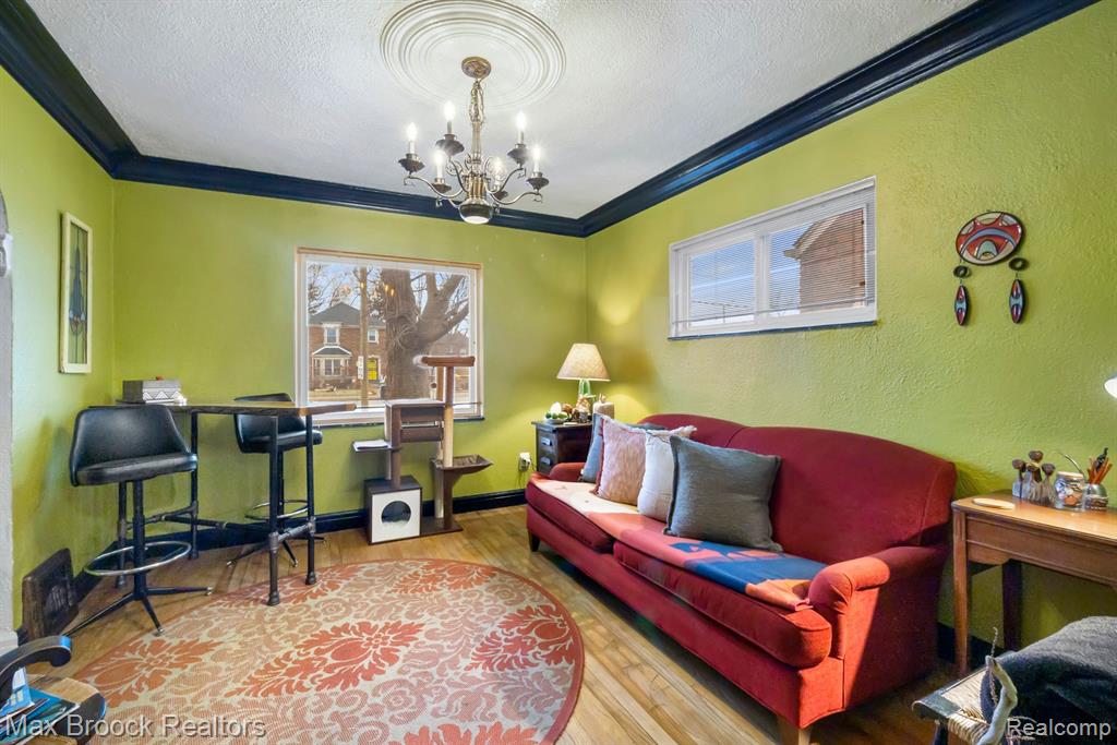 7626 W 7 MILE Road, Detroit, MI 48221 — Photo 9