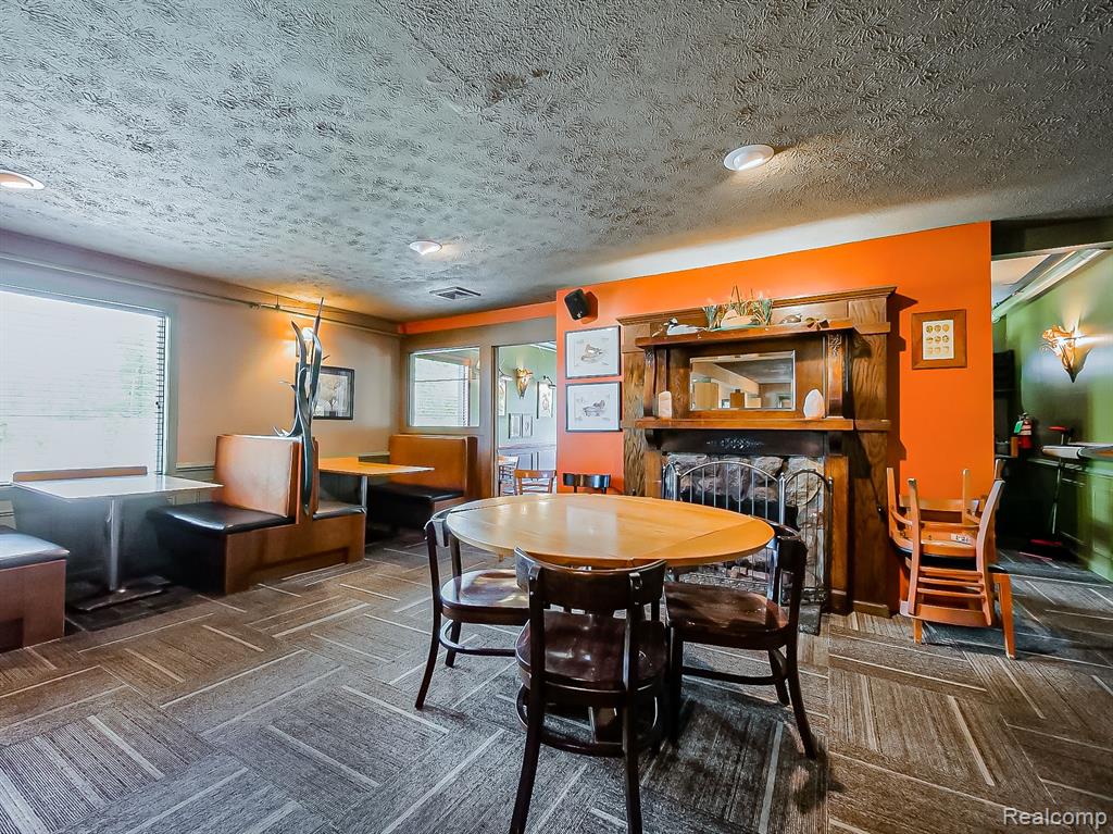 801 S LAPEER Road, Lake Orion, MI 48362 — Photo 25