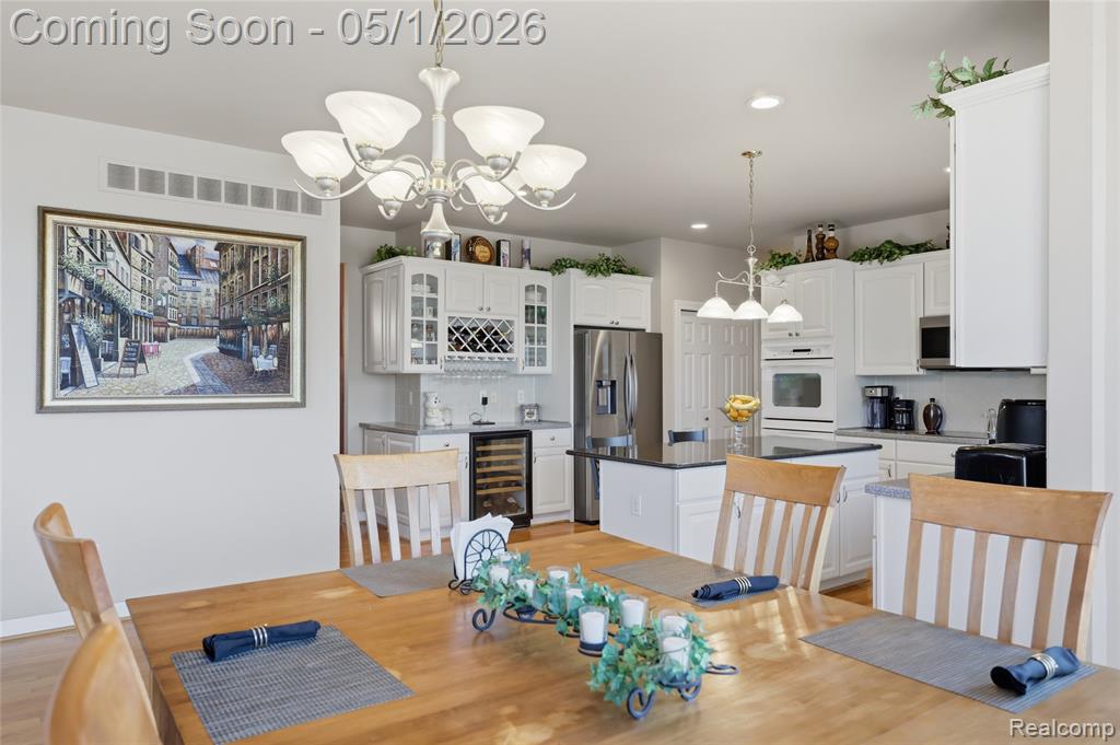 656 Overlook Drive, Oxford, MI 48371 — Photo 16