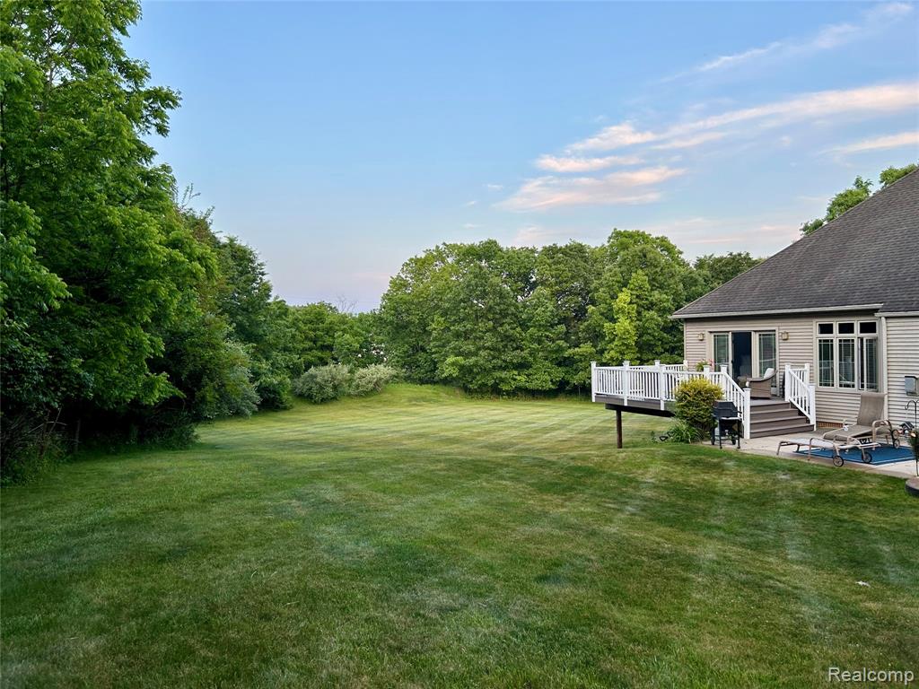 6435 Thompson Pond Drive, Whitmore Lake, MI 48189 — Photo 31