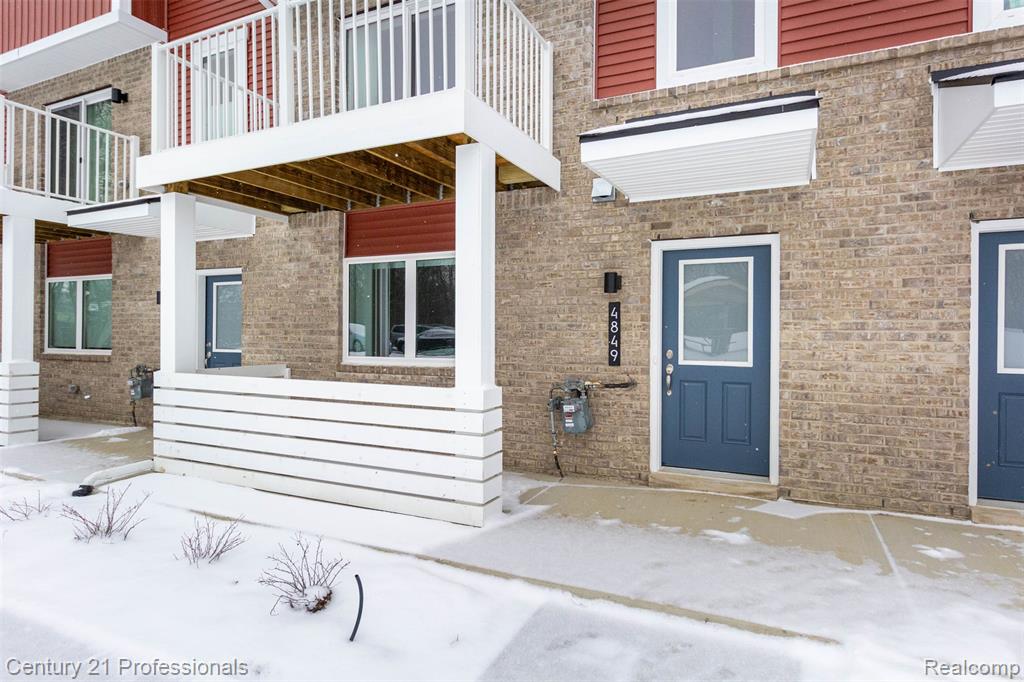 4849 Parkside Lane, Troy, MI 48085 — Photo 3