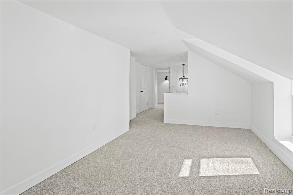 9 S WEST Street, Hillsdale, MI 49242 — Photo 39