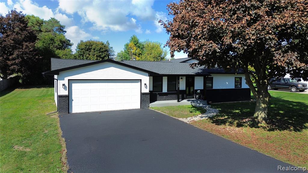 5187 Lippincott Boulevard, Burton, MI 48519 — Photo 2