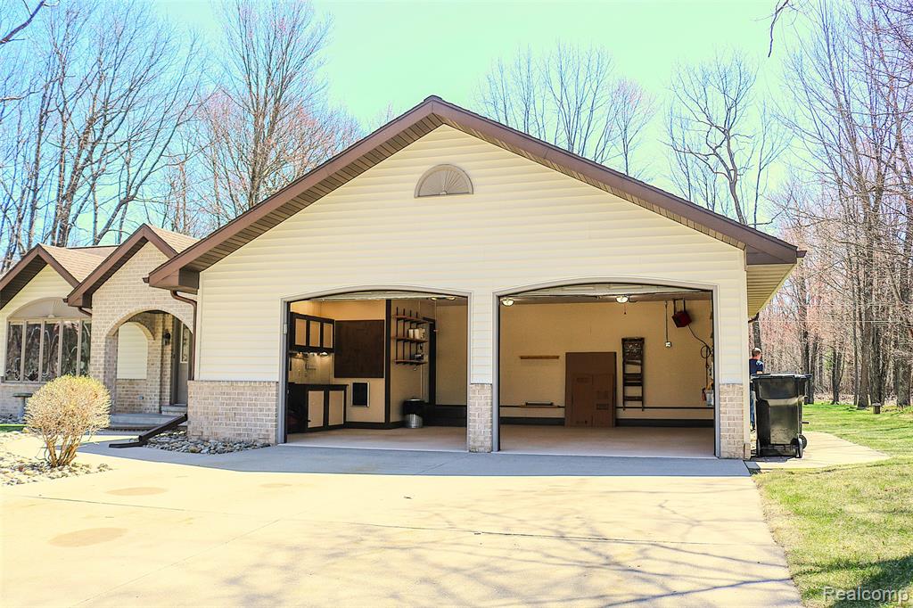 2821 3rd Avenue W, Gladstone, MI 49837 — Photo 6