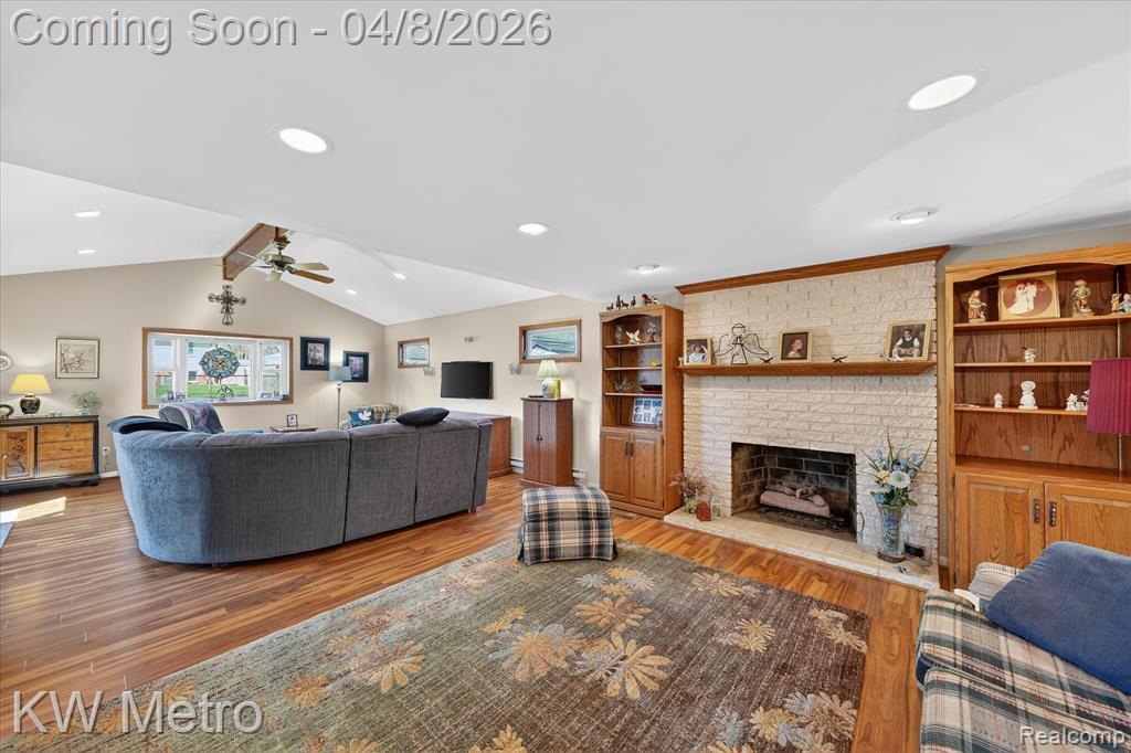 5037 Thorncroft Avenue, Royal Oak, MI 48073 — Photo 8
