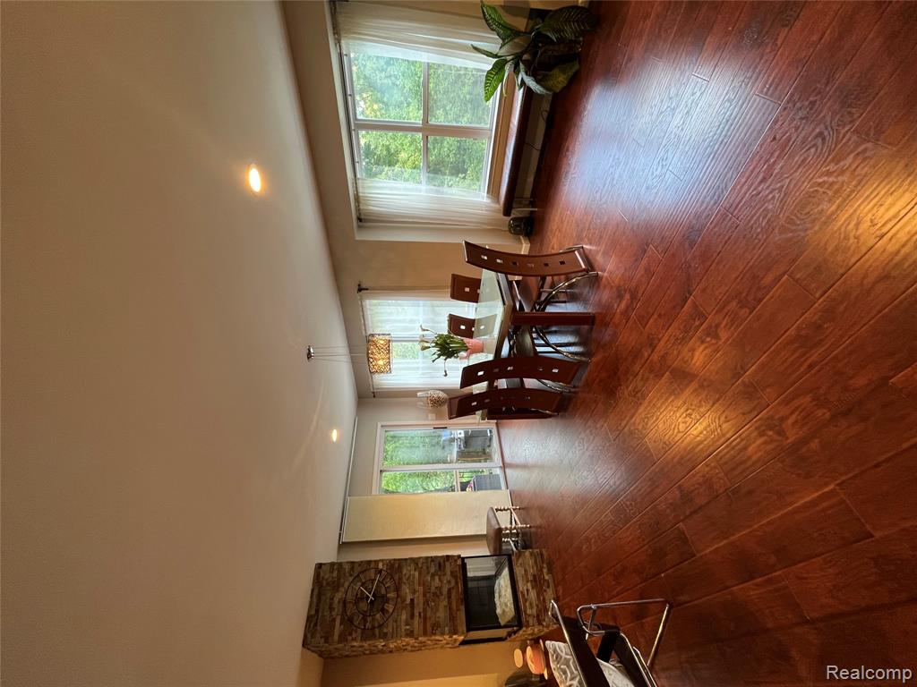 5872 Three Ponds Court, West Bloomfield, MI 48324 — Photo 8