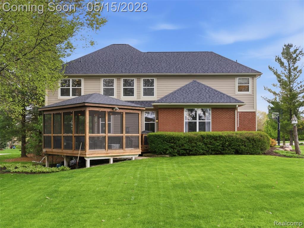 6910 Oakhurst Ridge Road, Clarkston, MI 48348 — Photo 48