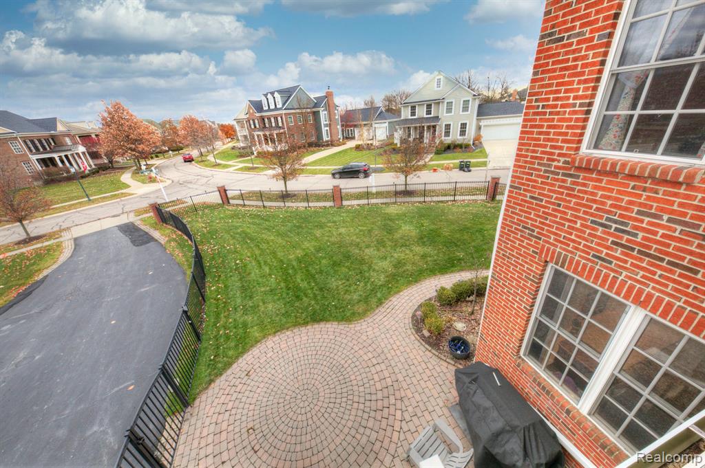 49776 Garfield Lane, Canton, MI 48188 — Photo 59