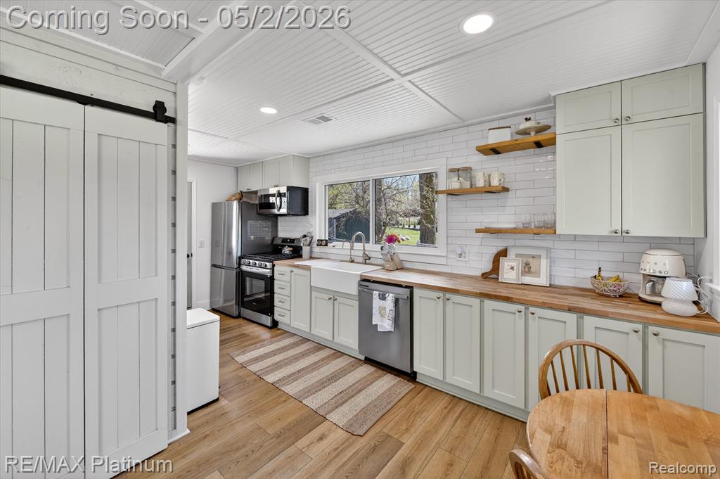 420 N East Street, Brighton, MI 48116 — Photo 6