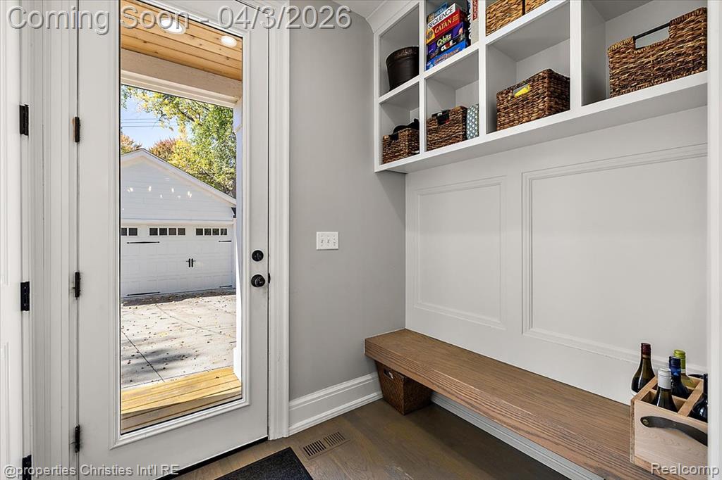 929 N Pleasant Street, Royal Oak, MI 48067 — Photo 15