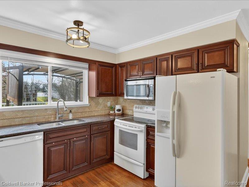 6091 Rocking Chair Road, Grand Blanc, MI 48439 — Photo 17