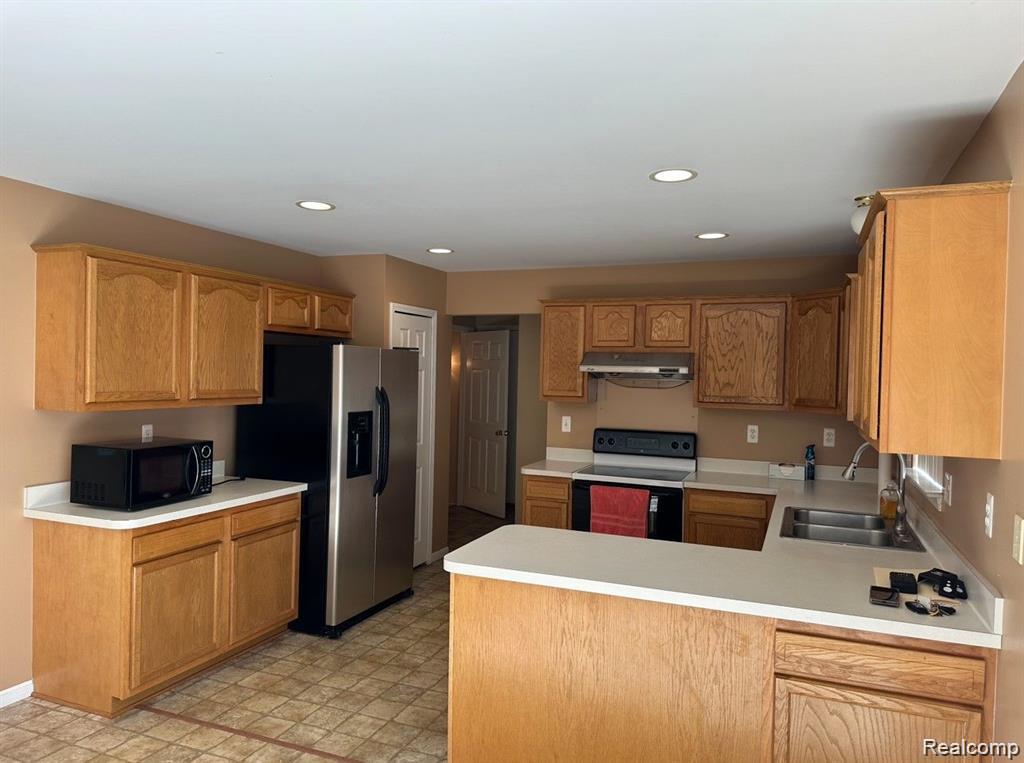 3970 ORCHARD VIEW Avenue, Rochester Hills, MI 48307 — Photo 19