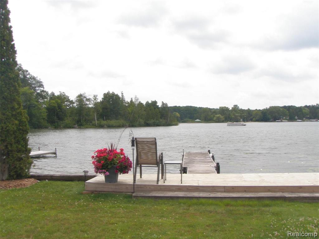 9920 Sashabaw Road, Clarkston, MI 48348 — Photo 17