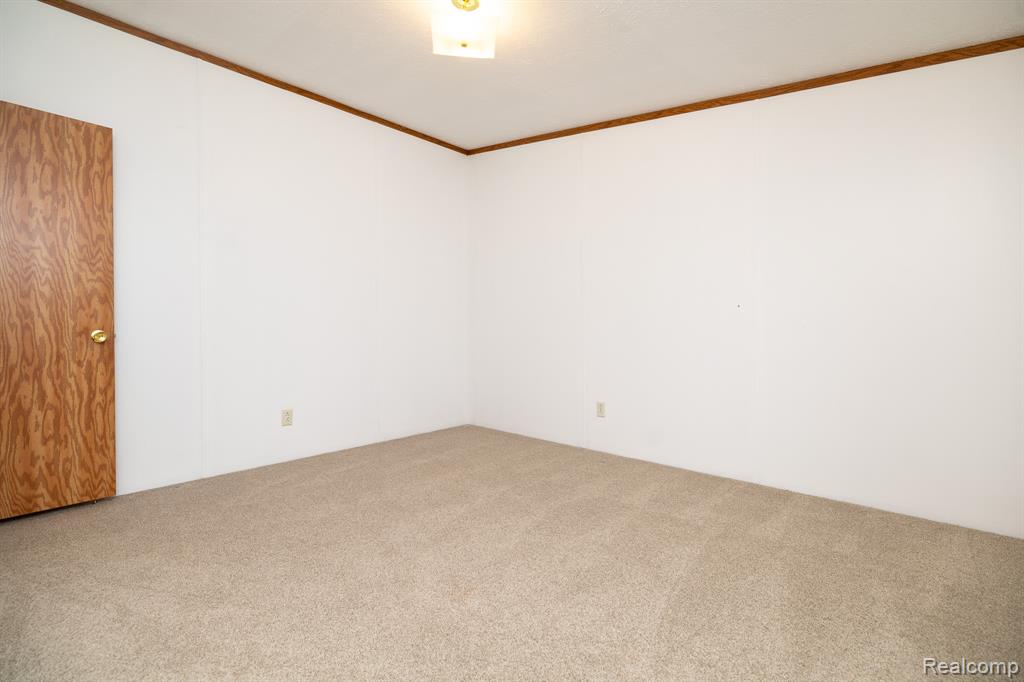 9198 Ashdown Avenue, White Lake, MI — Photo 23