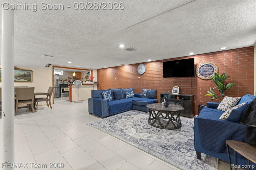 7175 Amboy Street, Dearborn Heights, MI 48127 — Photo 28