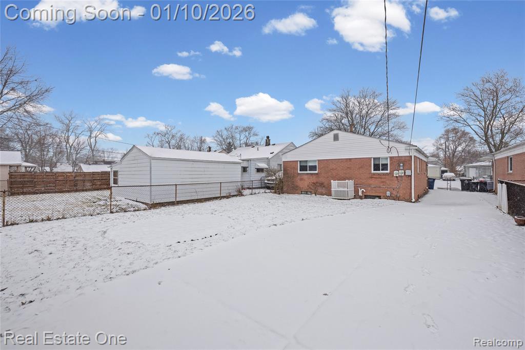 7349 GILMAN Street, Westland, MI — Photo 6