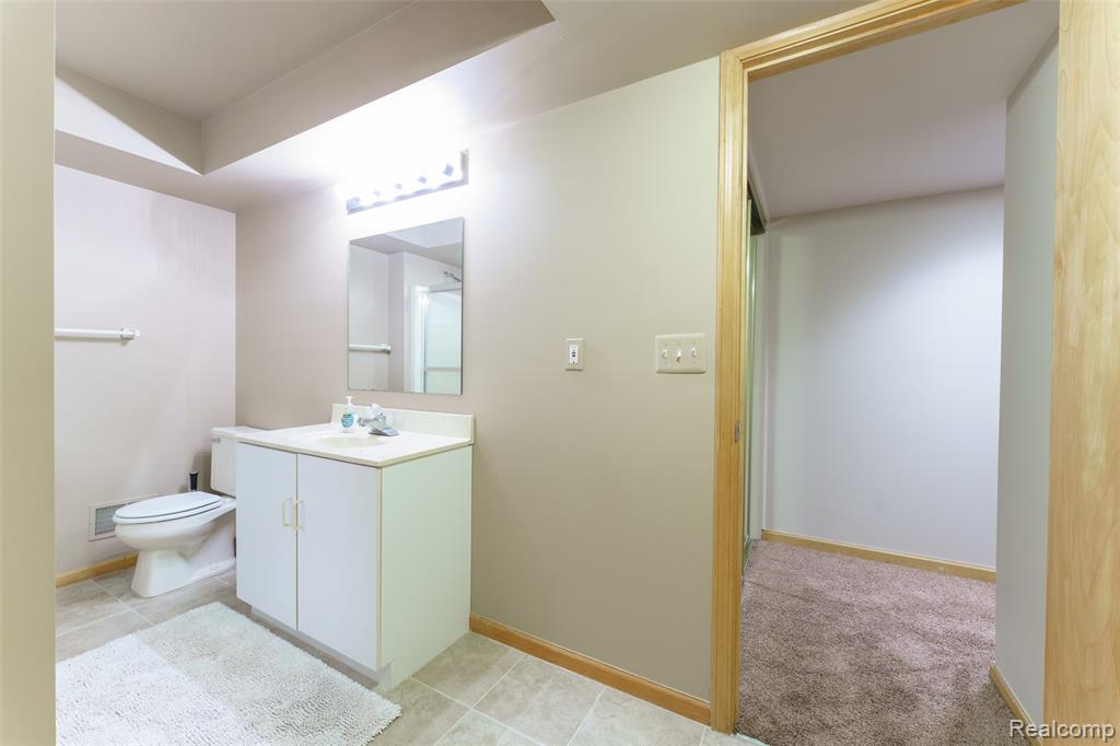 9516 Placid Way, Howell, MI 48843 — Photo 39