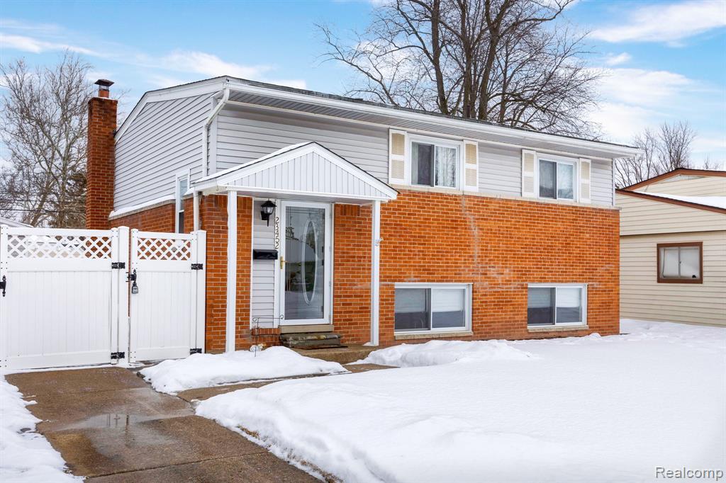 23452 Astrid Lane, Rockwood, MI — front exterior