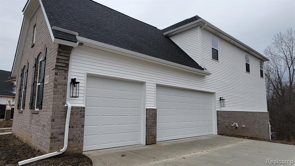 58268 INTERNATIONAL Drive, South Lyon, MI 48178 — Photo 2