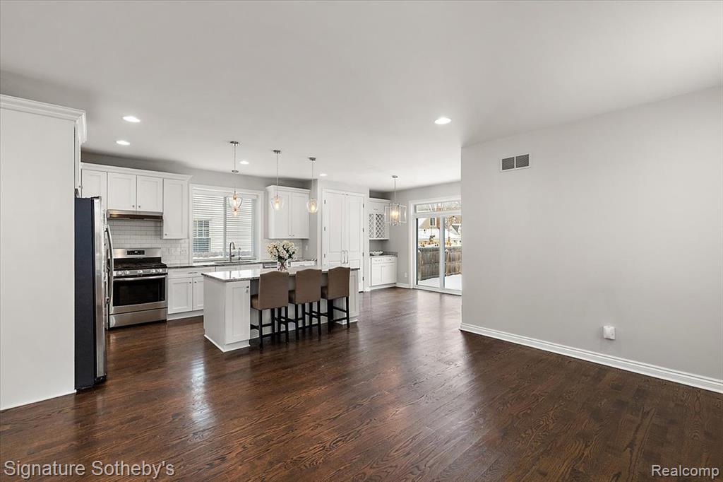 4130 Ellwood Avenue, Berkley, MI 48072 — Photo 11