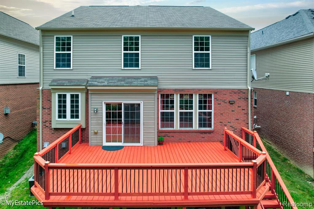 45149 Bartlett Drive, Novi, MI — Photo 50