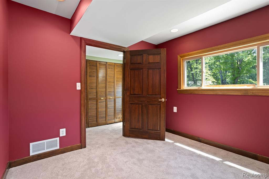 1794 S HUGHES Road, Brighton, MI 48114 — Photo 29