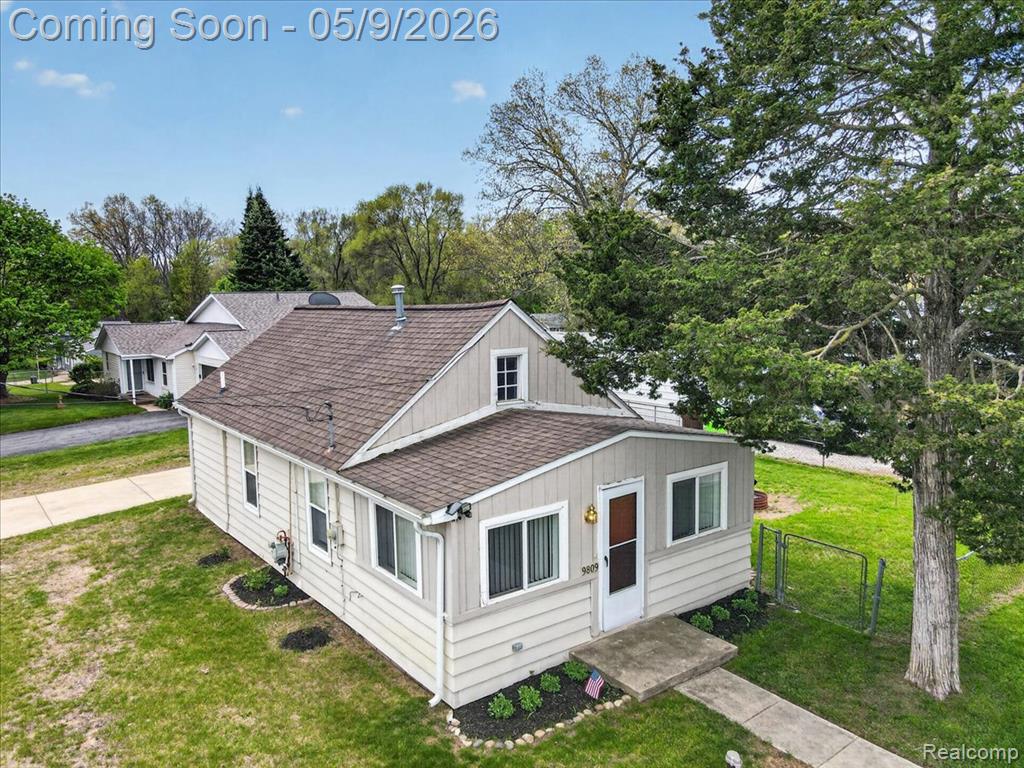 9809 Mandon Road, White Lake, MI — Photo 6
