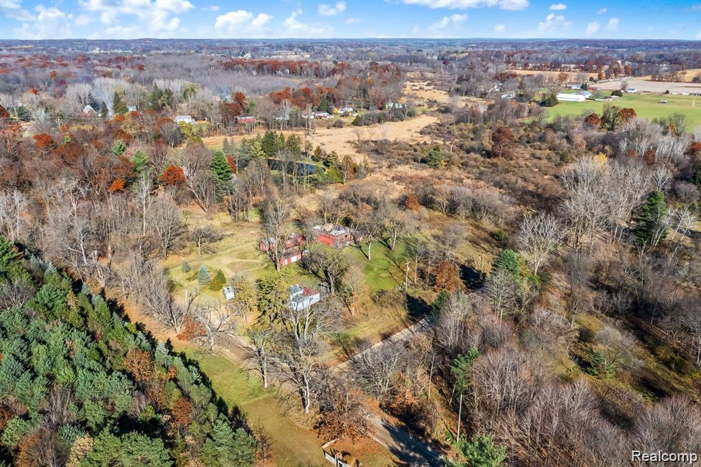 15245 Roepke Road, Gregory, MI 48137 — Photo 11
