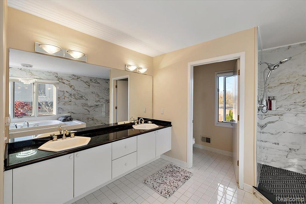 6531 CHELSEA, West Bloomfield, MI — Photo 18